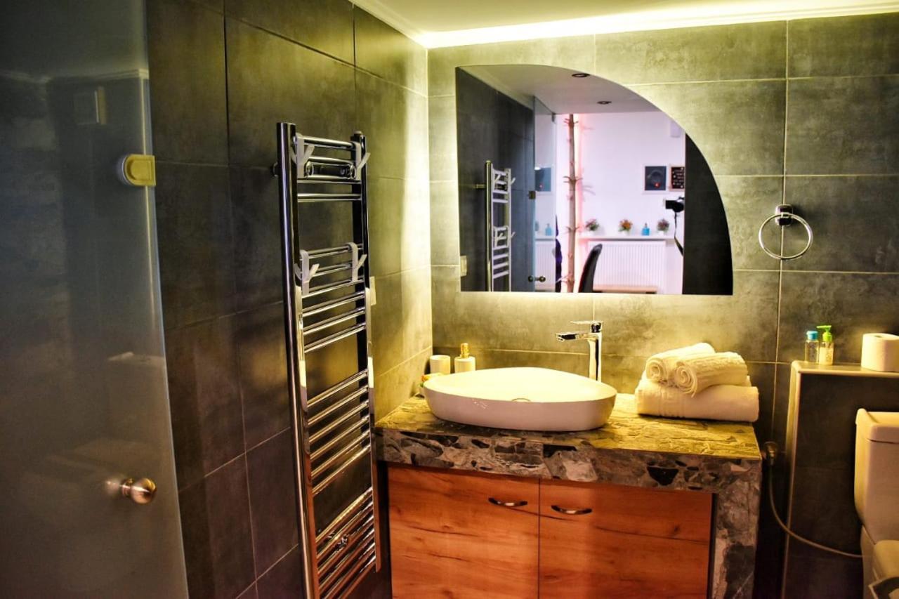 Alexander Apartment Seres Zewnętrze zdjęcie